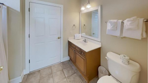 Coastal Delight at Greenhaven Stylish 4BR3BA Condo